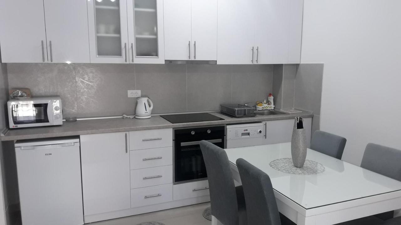 Renome Apartmani Banja Koviljača Exterior foto